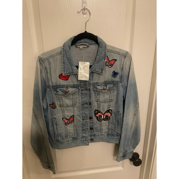 Adore Jackets & Blazers - Women’s adore Jean Jacket - medium